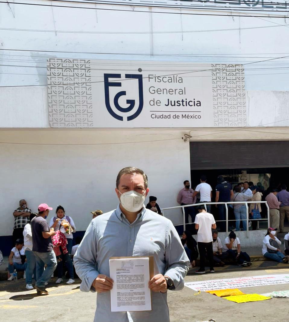 Denuncia diputado del PAN a López-Gatell ante la Fiscalía de la CDMX