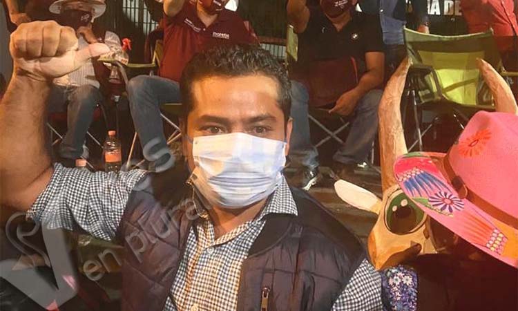 En mi campaña no habrá derroche de recursos, pero sí de ideas, dice el morenista Omar Estrada en Ometepec