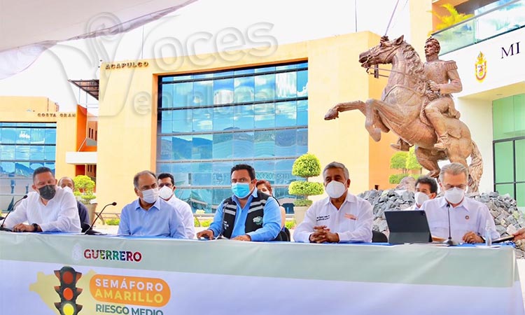 Agradece Astudillo a la Federación por vacunas al personal educativo de Guerrero