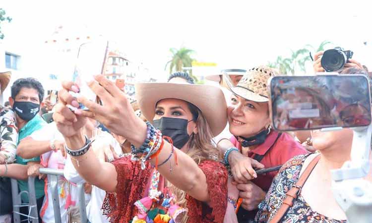Evelyn Salgado Pineda celebra su triunfo en Acapulco y agradece la confianza los guerrerenses