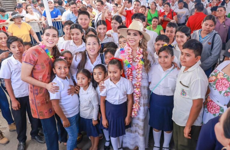 Impulsa Evelyn Salgado el desarrollo y la seguridad de Tierra Caliente con más de 130 MDP en obras 2025